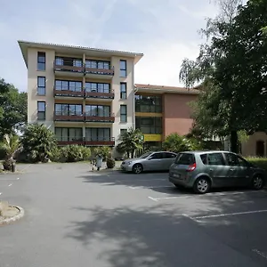 https://apparthotel-du-parc.midi-pyreneeshotels.com